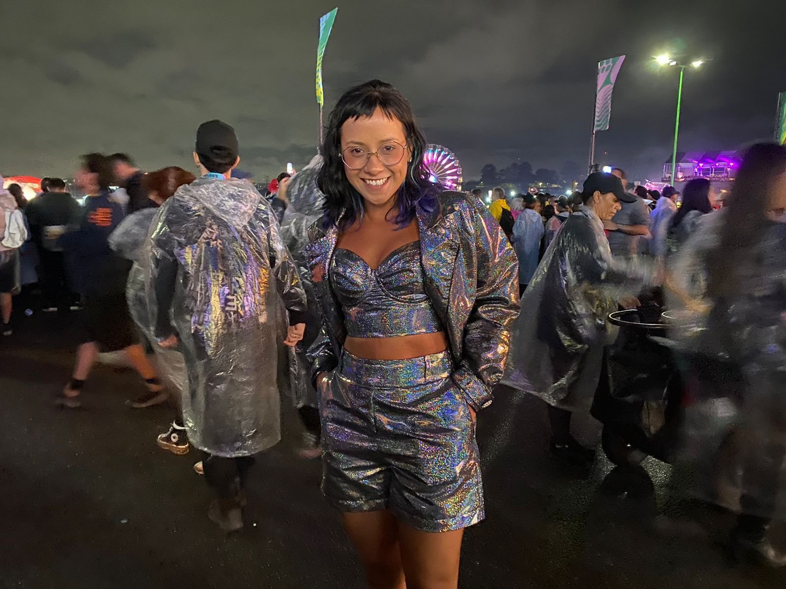 Lollapalooza: com lama no protagonismo, looks do 2 dia tem galochas e coturnos