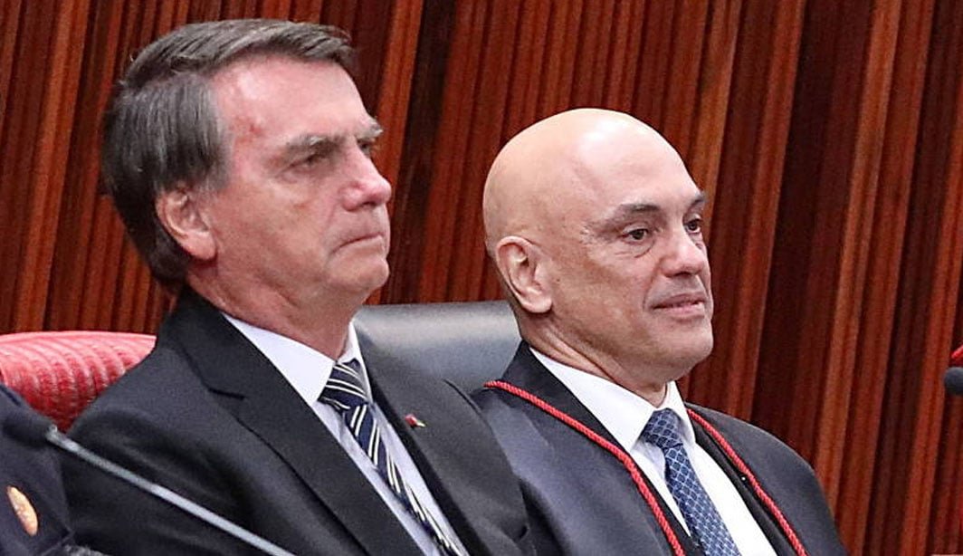 Moraes ouvirá a PGR sobre esconderijo de Bolsonaro em embaixada antes de tomar decisão – Política – CartaCapital