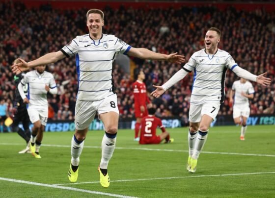 Croata Mario Pasalic marcou o terceiro gol da vitória da Atalanta sobre o Liverpool em pleno Anfield