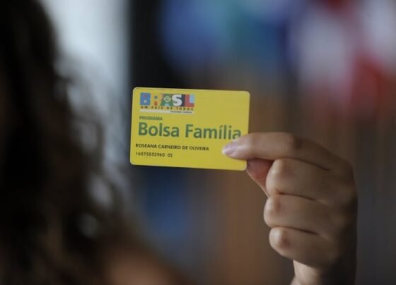 Proporção de domicílios no País com algum beneficiário do Bolsa Família saltou de 16,9%, em 2022, para 19% em 2023