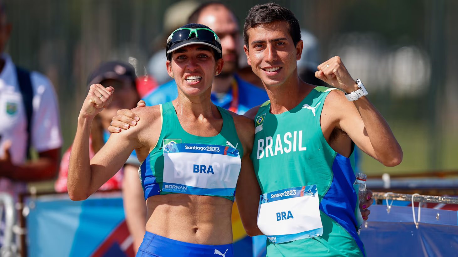 Brasil conquista duas vagas para Paris no revezamento misto