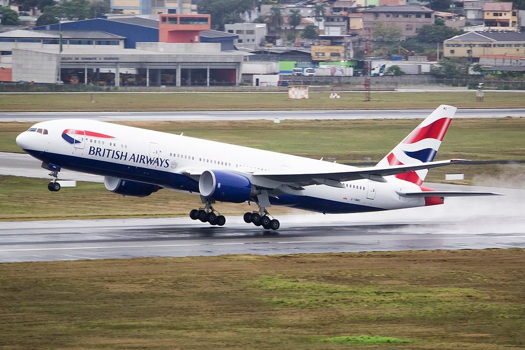 Brasil e Reino Unido assinam acordo para retirar limite de voos entre os dois países – Política – CartaCapital