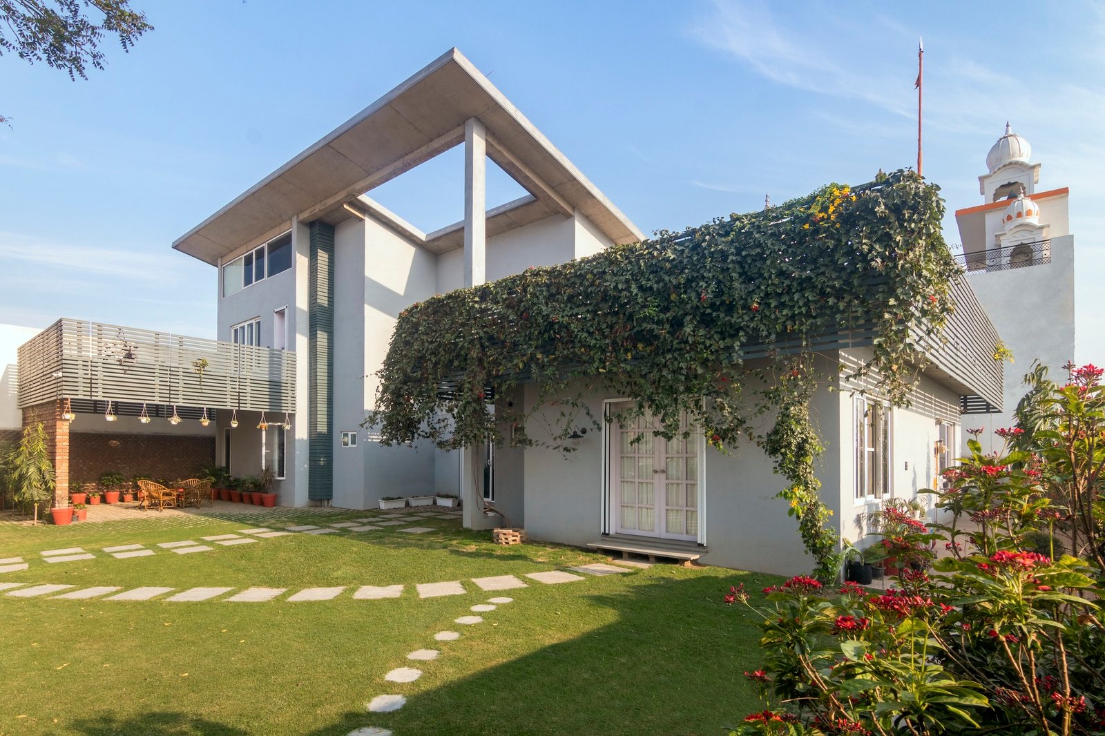 Casa Nilaya / IDIEQ | ArchDaily Brasil