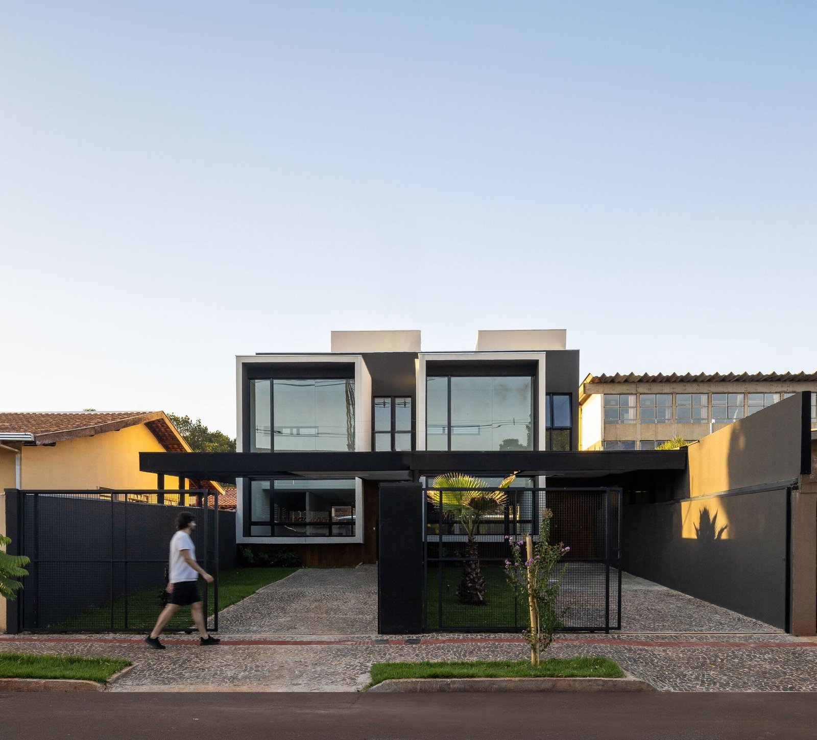 Casas Siamesas / Ser Arquitetos