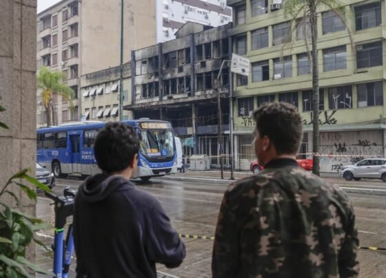 Trânsito na av. Farrapos segue limitado em função dos trabalhos dos peritos