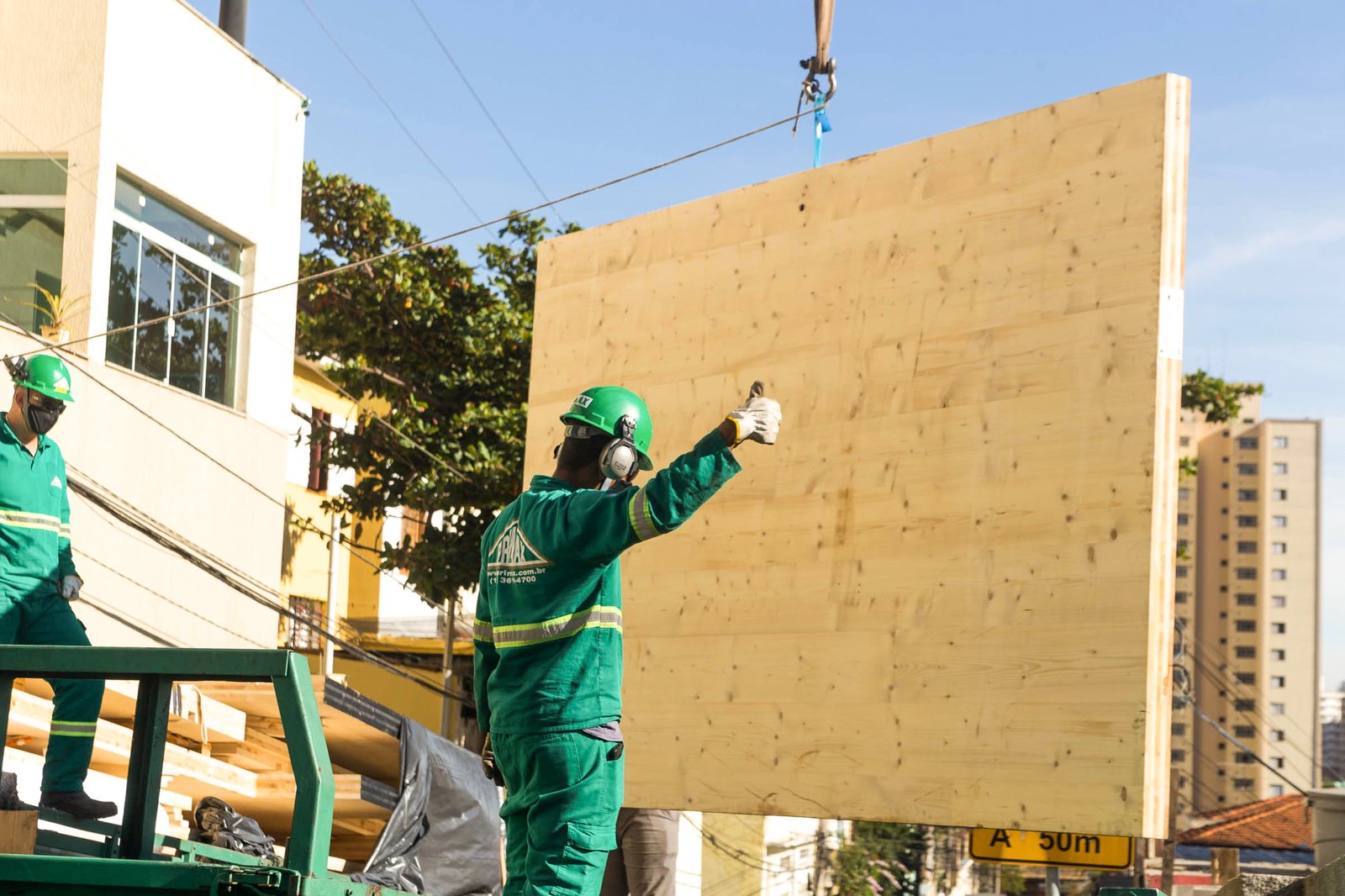 Como a madeira engenheirada pode descarbonizar a indústria da construção civil