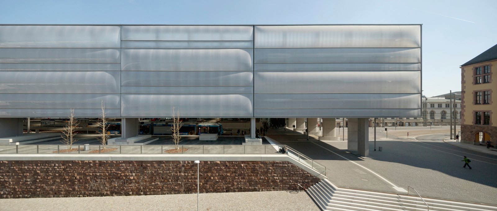 Estação Principal de Chemnitz / Grüntuch Ernst Architects