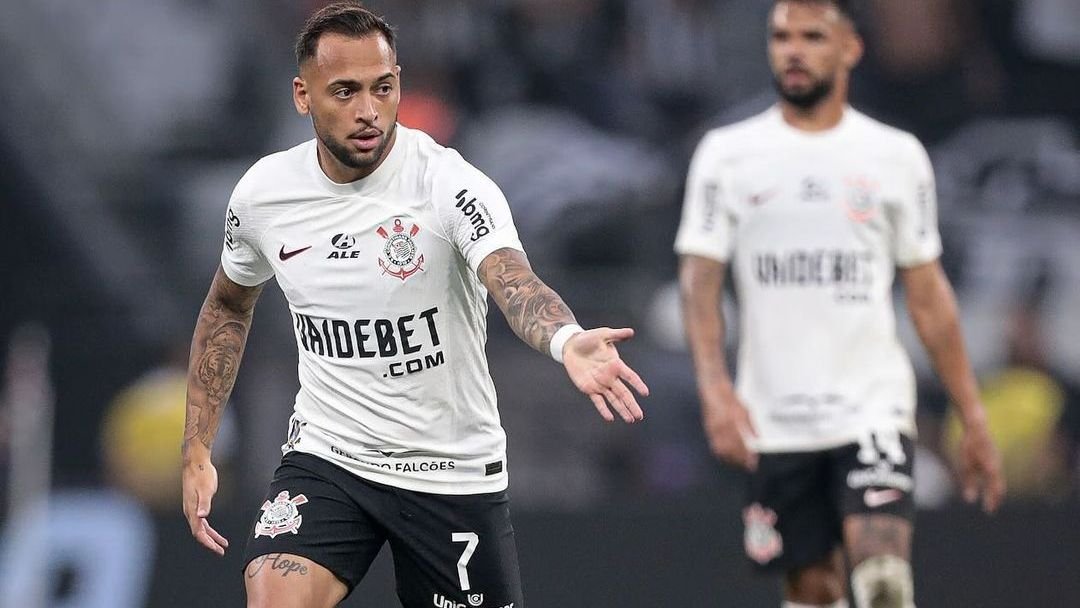 Exame confirma lesão grave, e Maycon não deve mais jogar pelo Corinthians em 2024