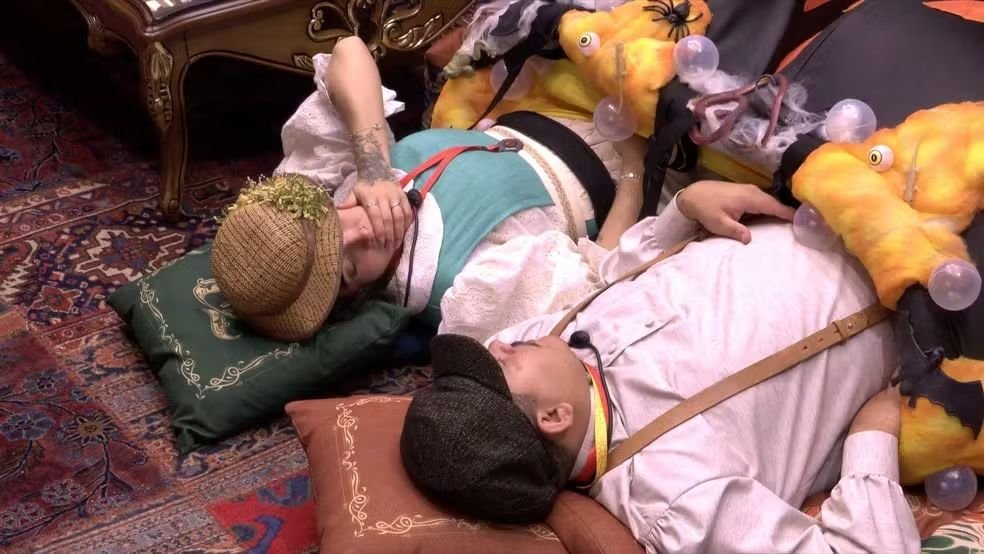 Giovanna e Lucas comentam mudança em Matteus no BBB24: “Está muito estranho“