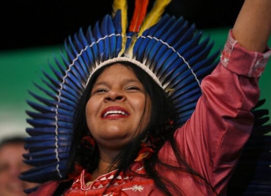 Sonia Guajajara é ministra dos Povos Indígenas