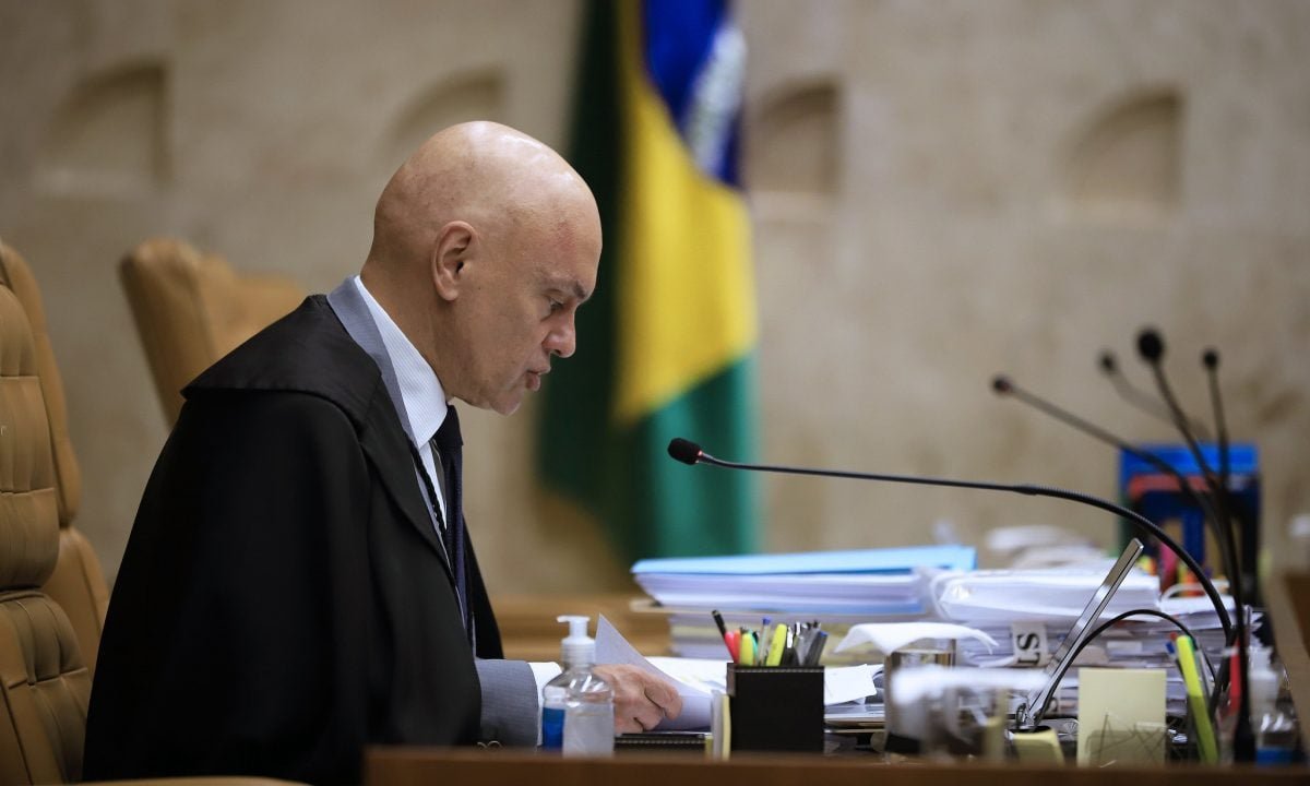 Moraes rejeita desbloquear as contas do delegado Rivaldo Barbosa – CartaExpressa – CartaCapital
