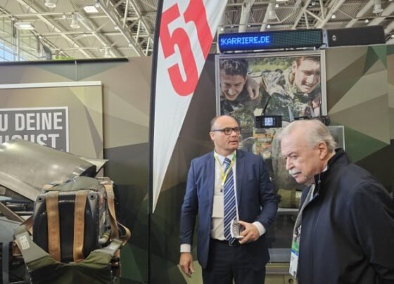 Chefe da delegação brasileira, Gilberto Petry (d) fez balanço sobre a Feira de Hannover