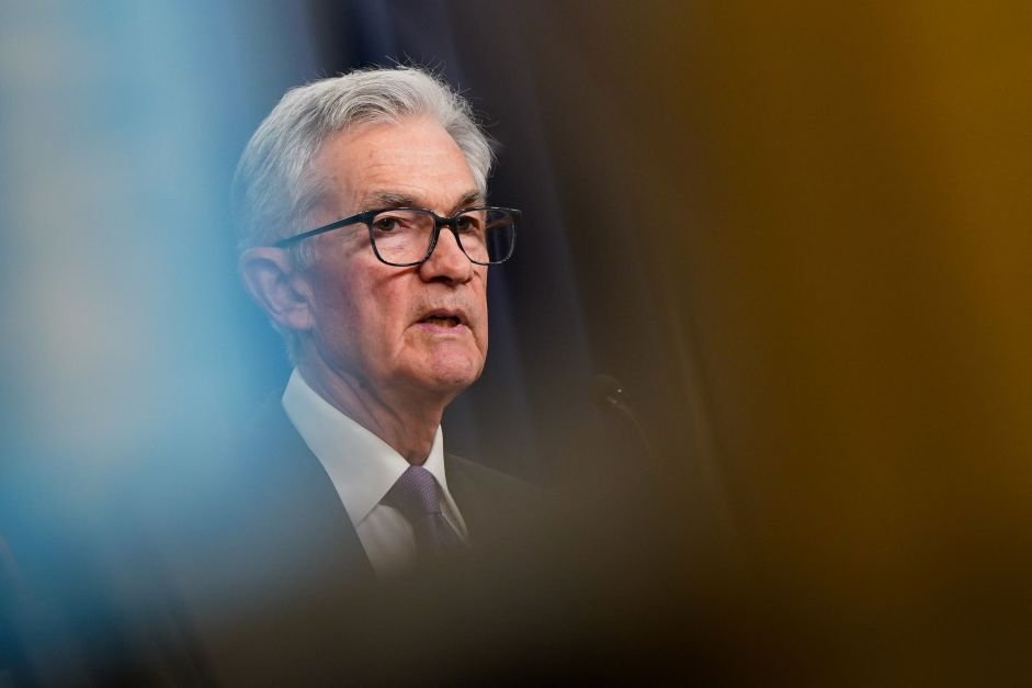 Powell repete que há tempo para Fed deliberar sobre cortes de juros