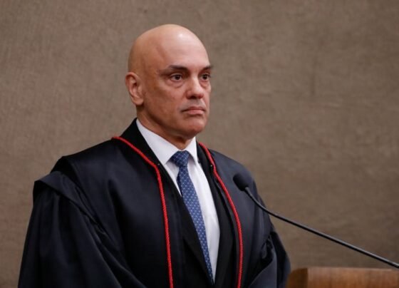 Mais de 500 páginas de ordens de Alexandre de Moraes foram divulgadas