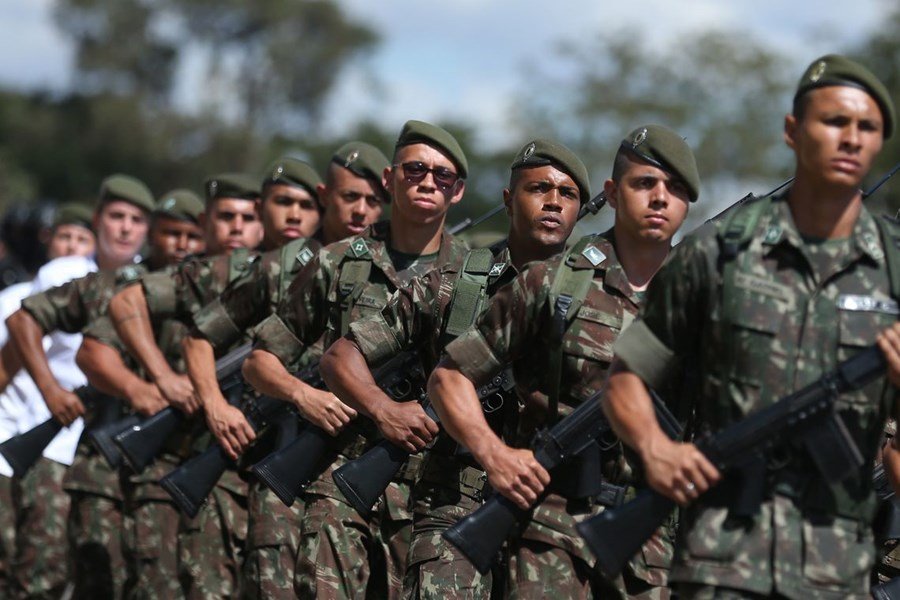 STF forma maioria contra “poder moderador” das Forças Armadas e barra intervenção