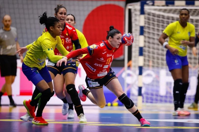 Seleção feminina de handebol está no grupo da França para Paris 2024