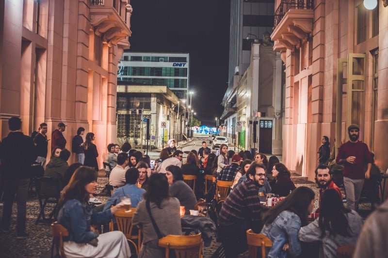 Térreo Bar celebra dois anos de inauguração no domingo (21), com entrada franca