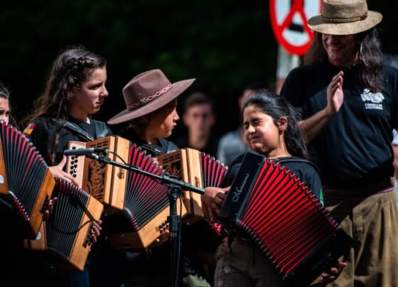 Theatro São Pedro recebe Sarau Especial com Renato Borghetti e Fábrica de Gaiteiros, nesta quarta-feira (17) às 20h, em comemoração aos 189 anos da ALRS