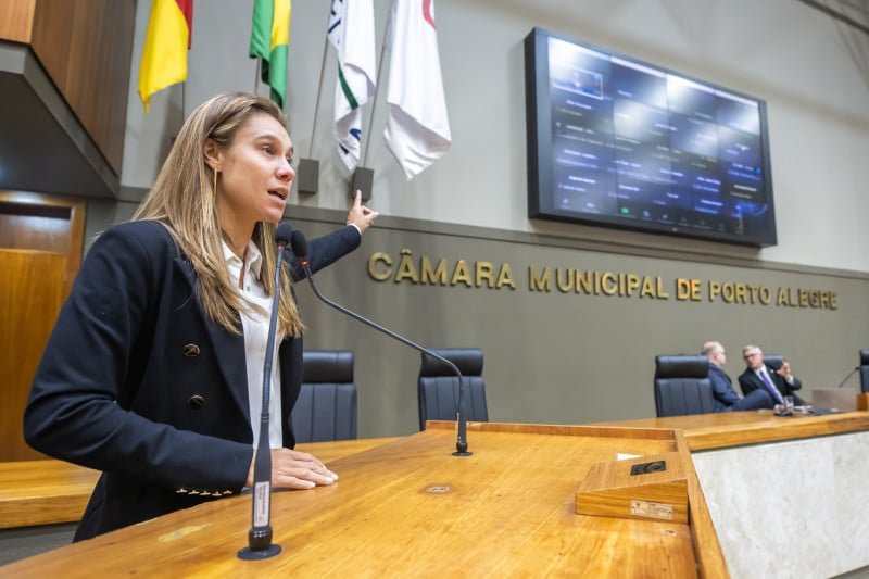 Vereadora de Porto Alegre é denunciada à Comissão de Ética