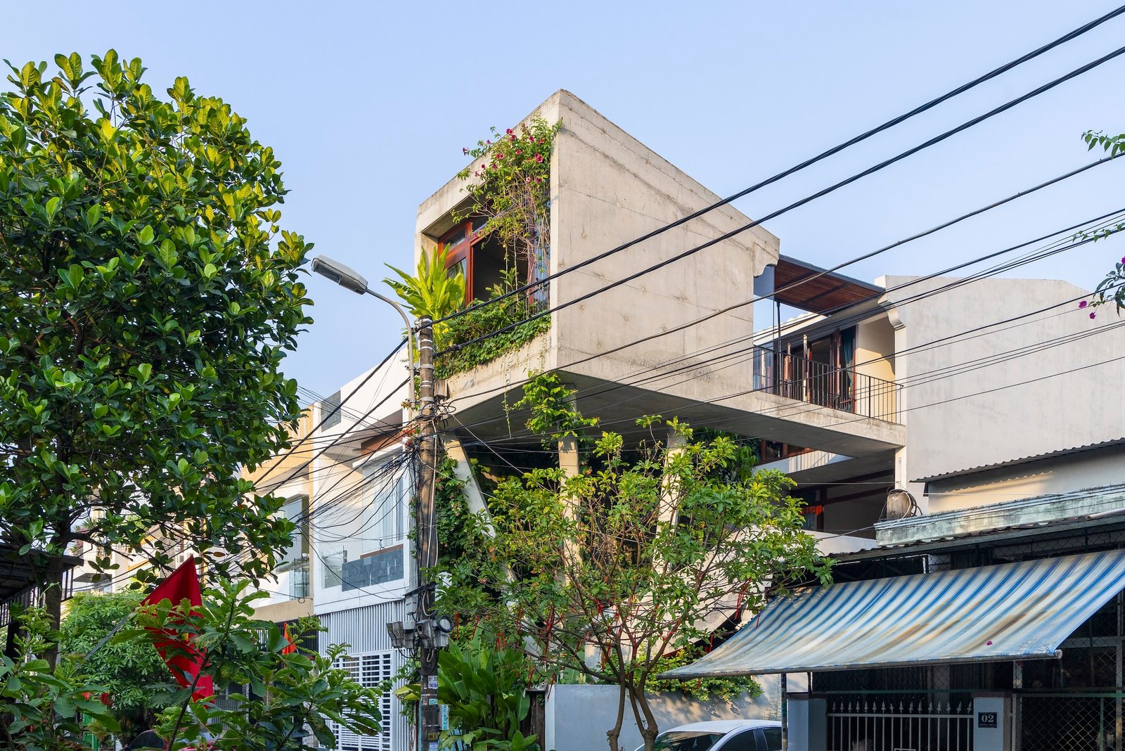 Casa Ninho / Ho Khue Architects