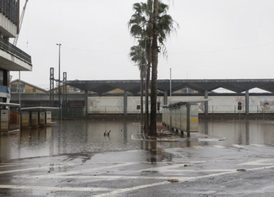 Previsão é de que a chuva pare até o final da manhã desta terça na Capital