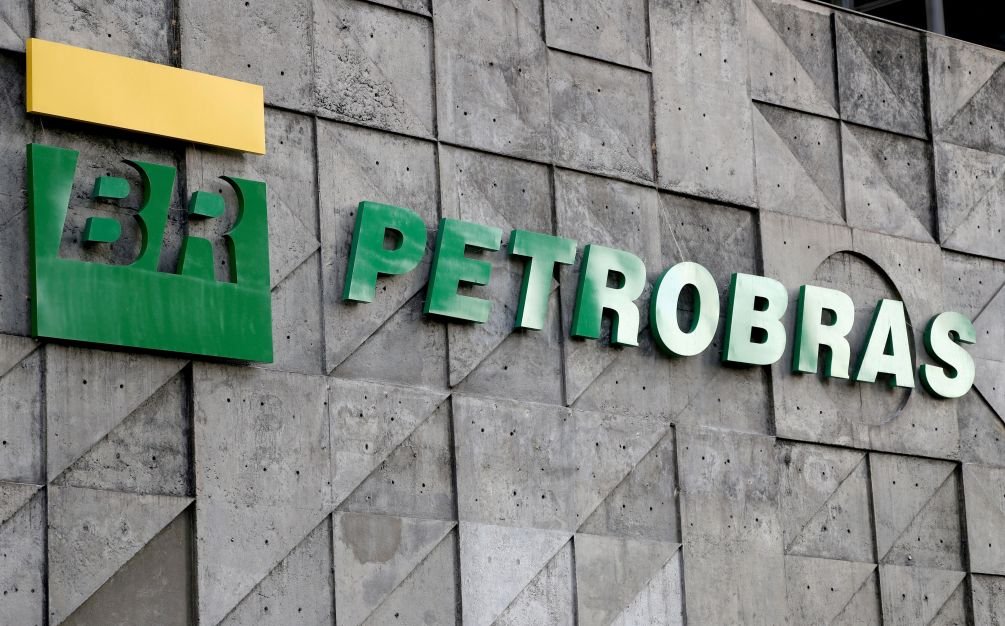 Conselho de Administração da Petrobras define presidência interina nesta quarta