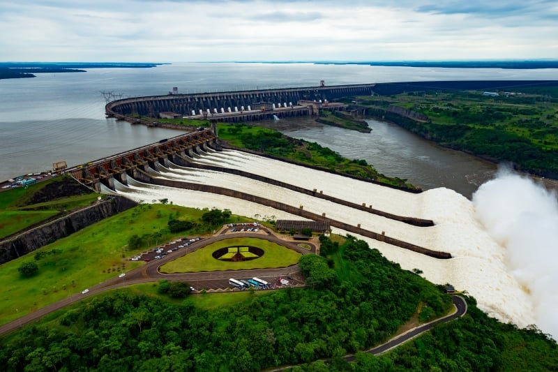 Deputado apresenta projeto que destina dinheiro de Itaipu ao Rio Grande do Sul