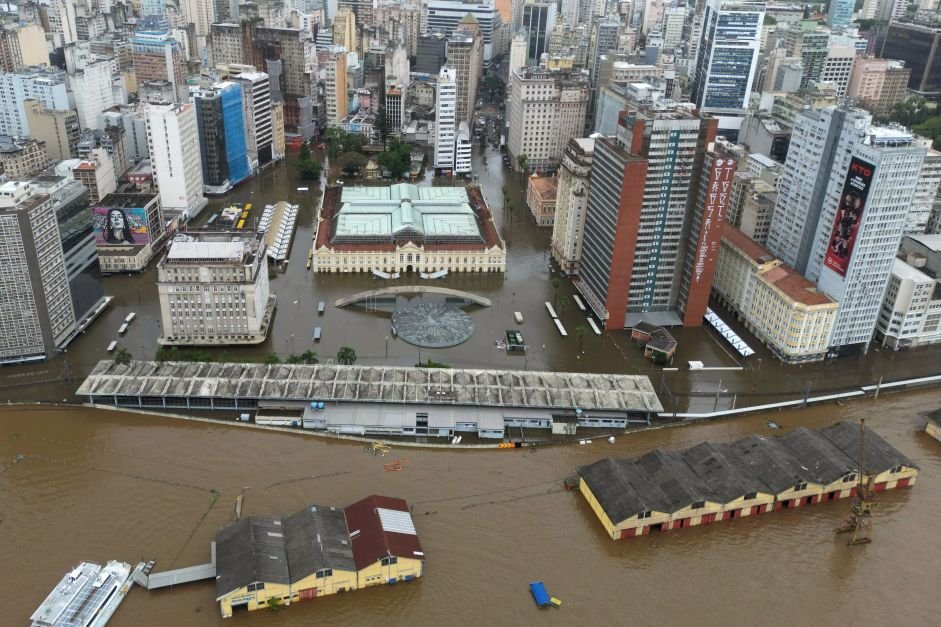 Enchentes no RS impactam a inflação de leite, arroz e batata em SP, diz Fipe