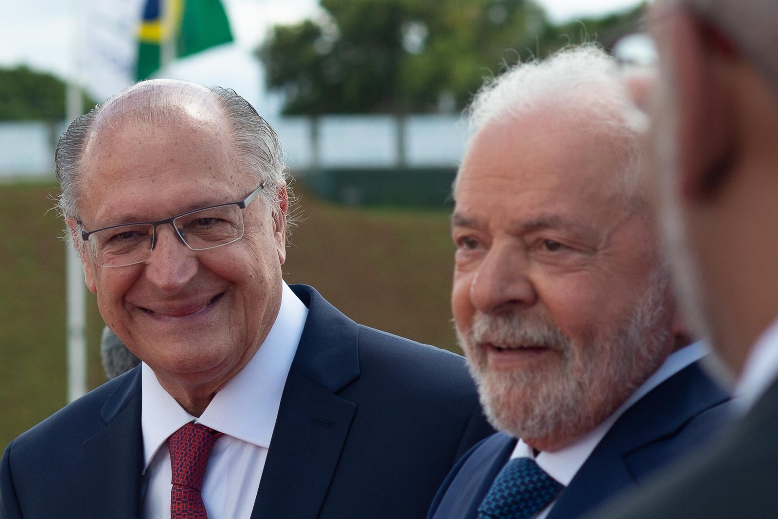 “Lula é candidato natural à reeleição” em 2026, diz Geraldo Alckmin