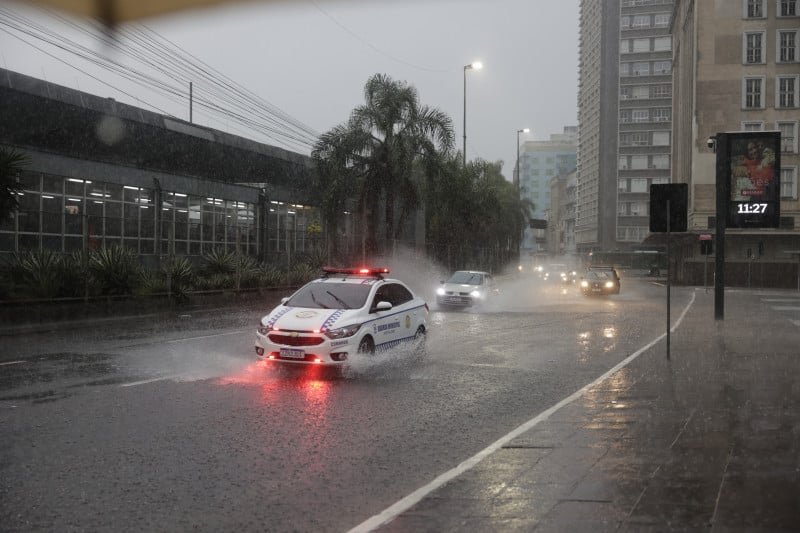 Meteorologia aponta “cenário dramático” no RS com mais chuvas
