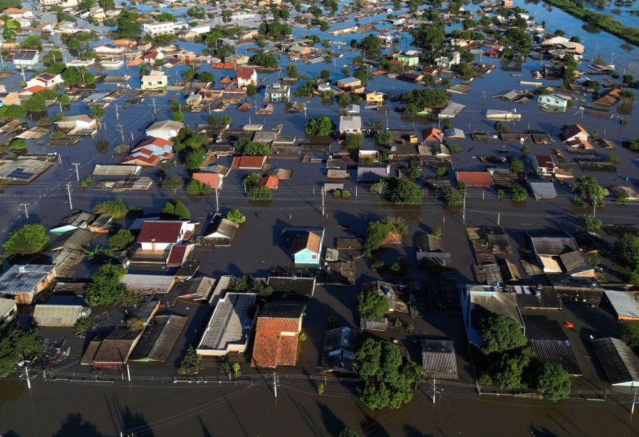 Prefeito de Canoas pede evacuação imediata de bairros afetados por alagamentos