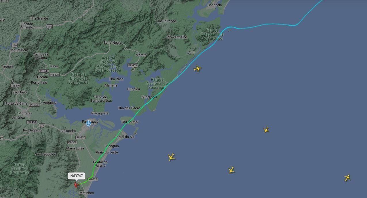 FAB encontra destroços de avião que havia desaparecido em Santa Catarina