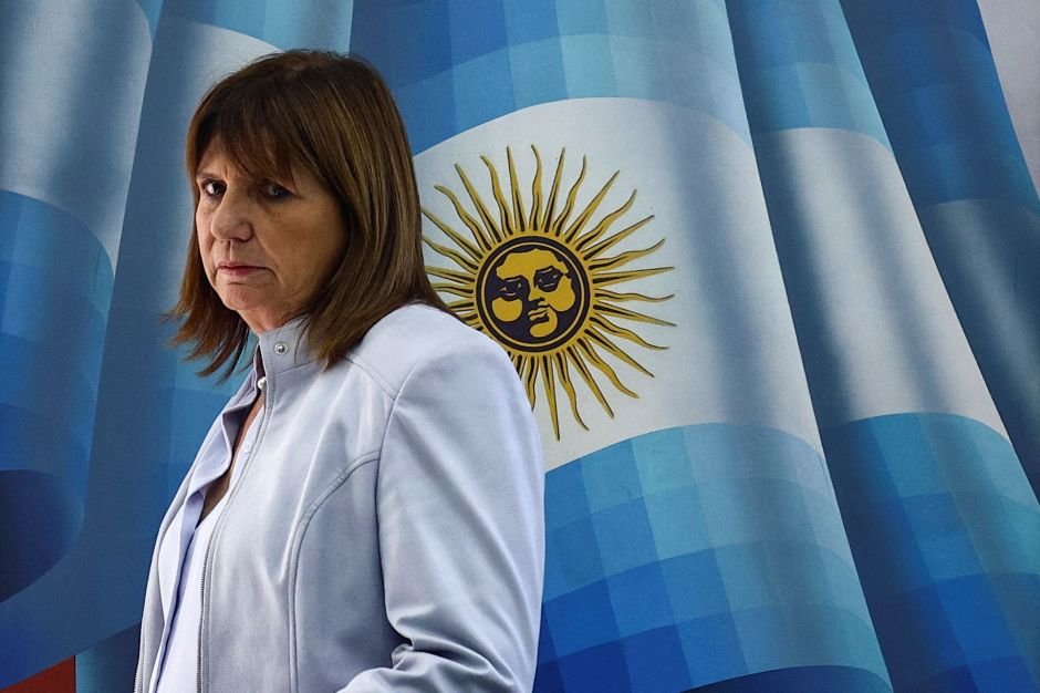 Foragidos do 8/1: ministra argentina diz não ter informações sobre brasileiros