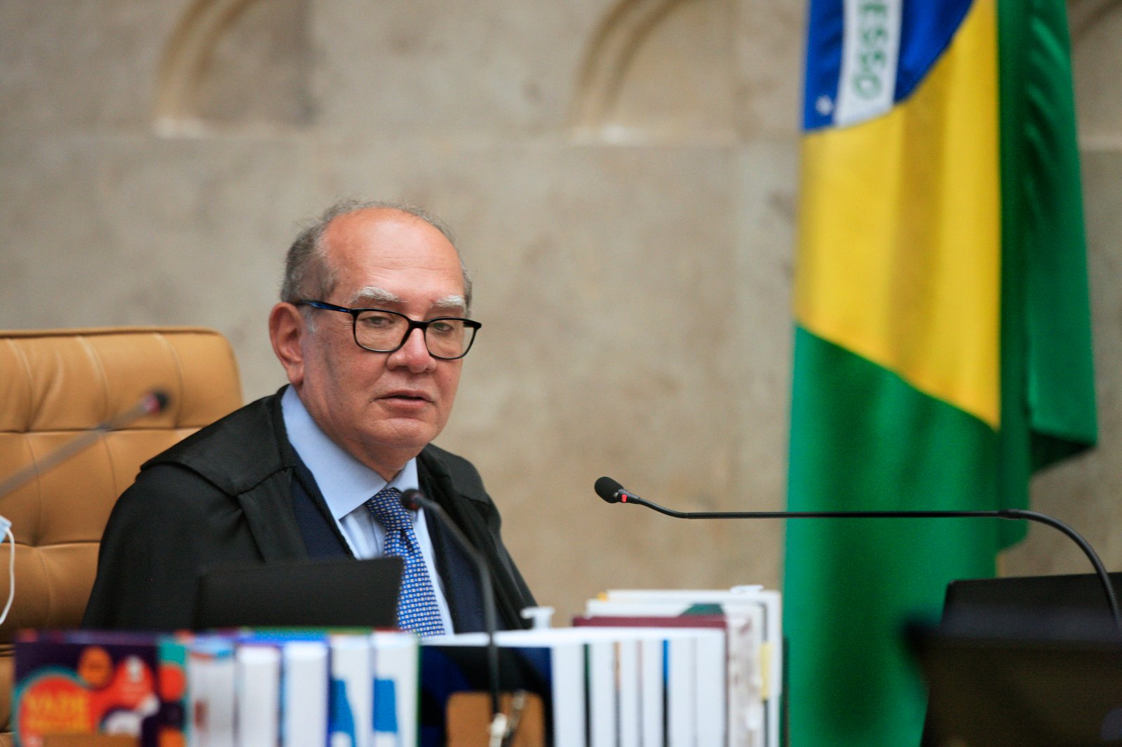 Gilmar diz que STF não invadiu competência do Congresso em decisão sobre maconha