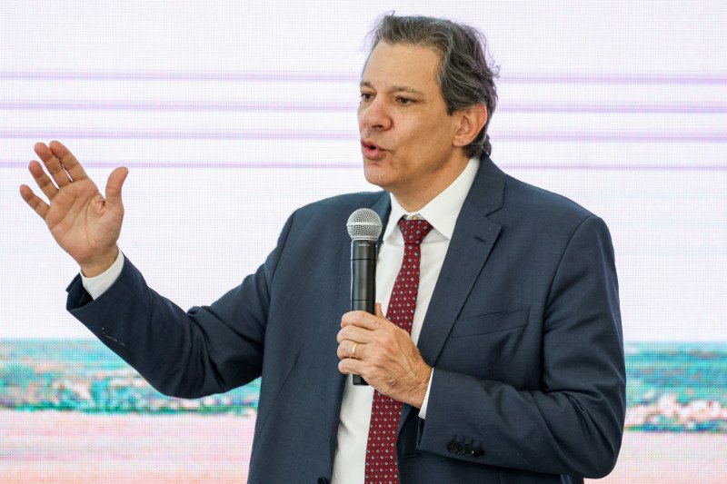 Meta contínua e arcabouço fiscal estabelecem ‘novo horizonte macroeconômico’ ao país, diz Haddad