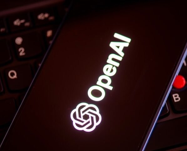 OpenAI, dona do ChatGPT, já tem receita de US$ 3,4 bilhões (isso sem o acordo com Apple)