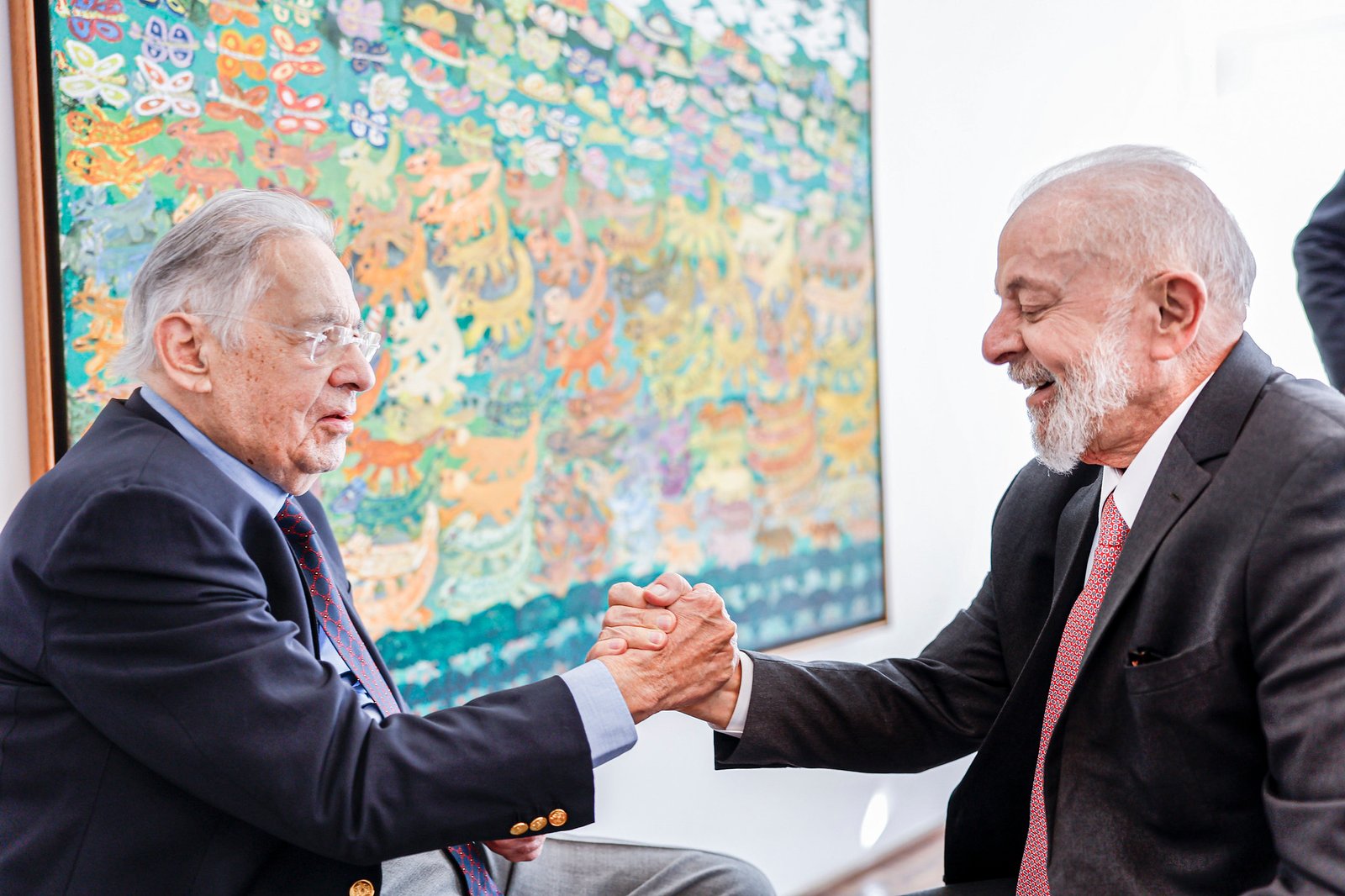 em São Paulo, Lula visita ex-presidente FHC, de 93 anos