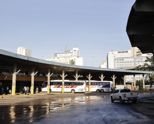 salário mínimo para os atingidos, retorno da rodoviária e avaliação do aeroporto