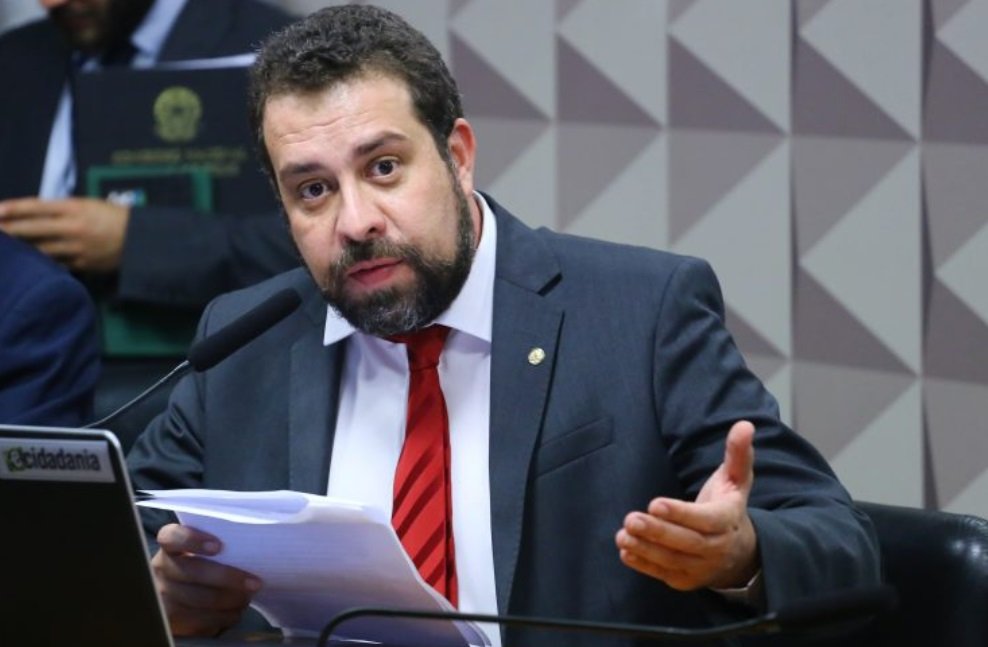 Boulos diz que Ricardo Nunes “vendeu a alma para Bolsonaro” e “não tem o que mostrar”