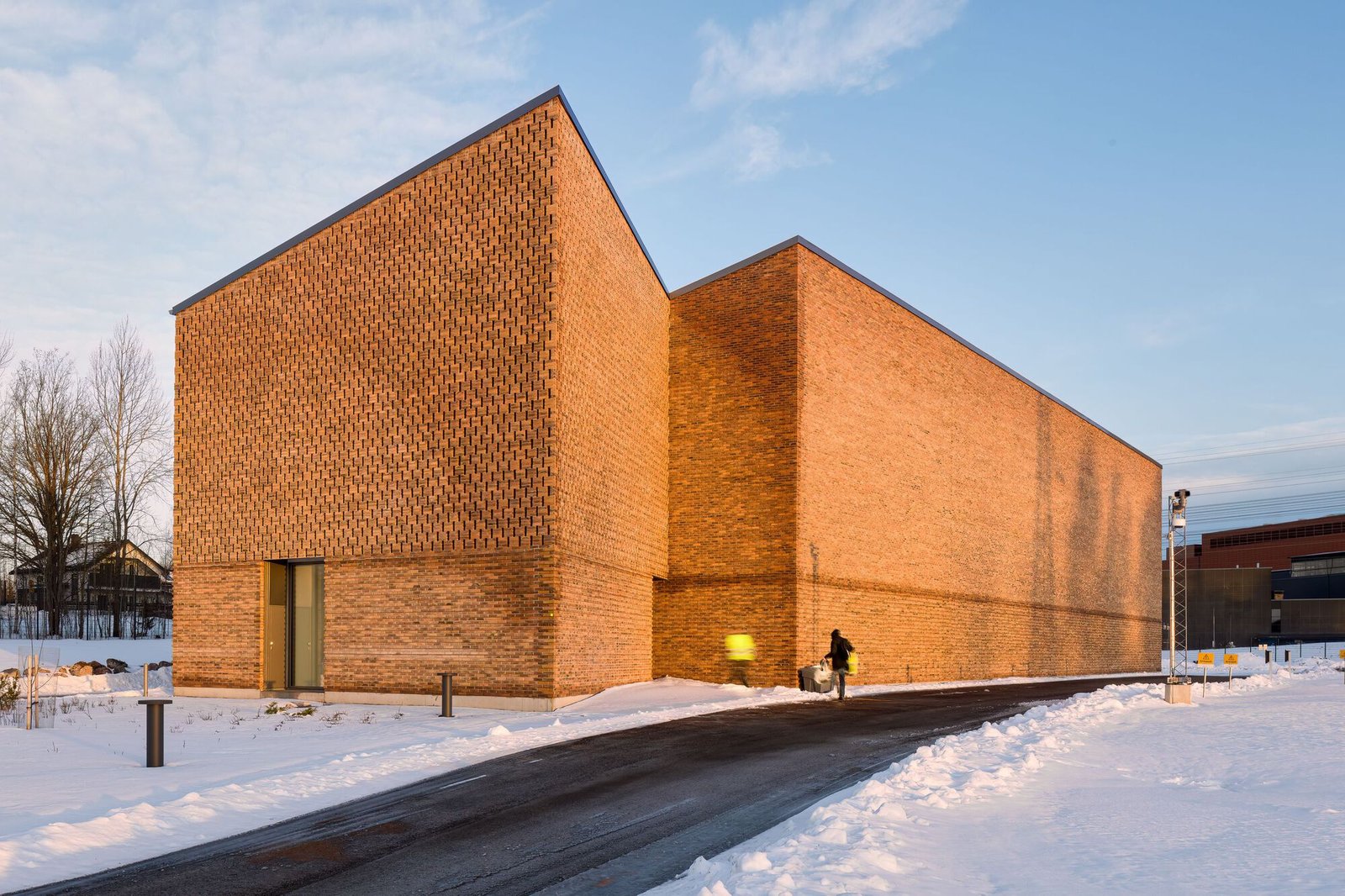 Subestação de Energia Tammisto / Kivinen Rusanen Architects