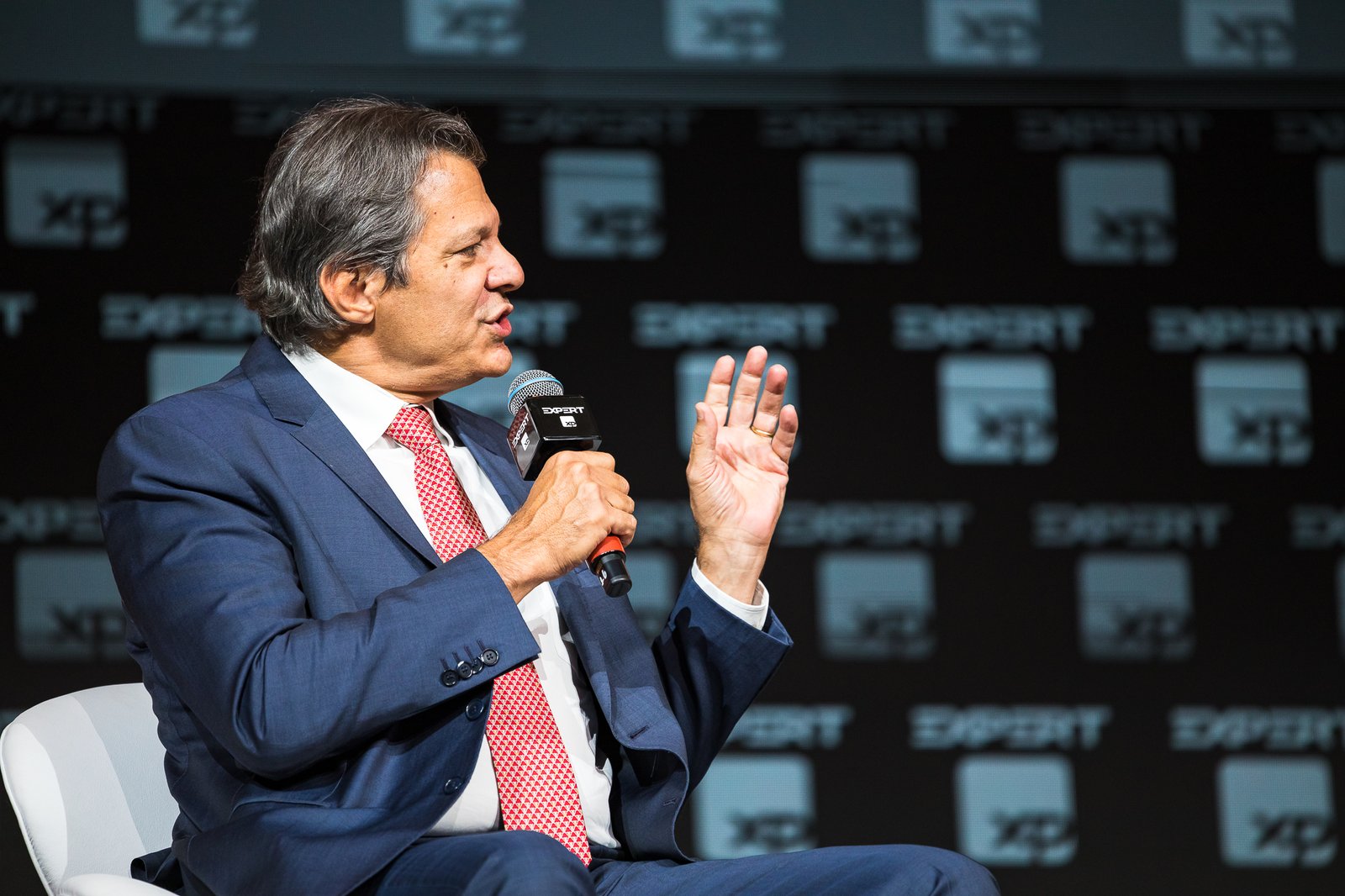 “Falar de política de juro é normal no mundo inteiro”, diz Haddad sobre BC