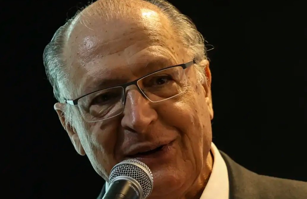 Alckmin descarta risco de falta de energia e cita possível acionamento de térmicas