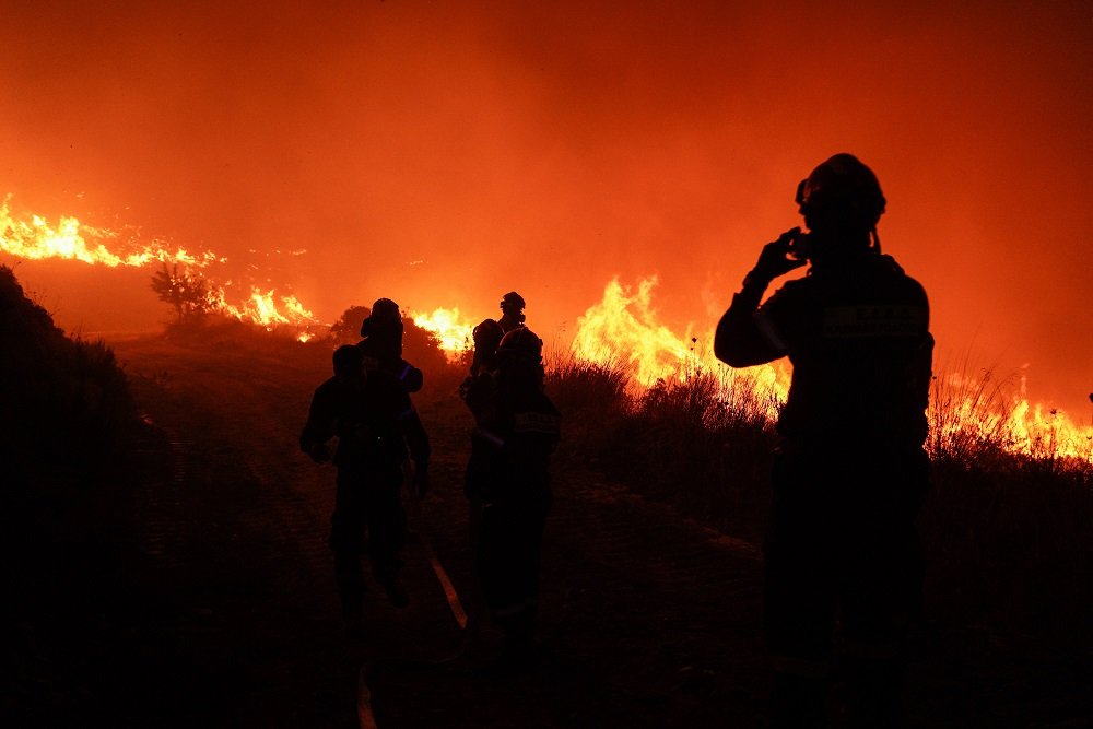 Governo classifica seca e incêndios como crise e mobiliza ministros para respostas