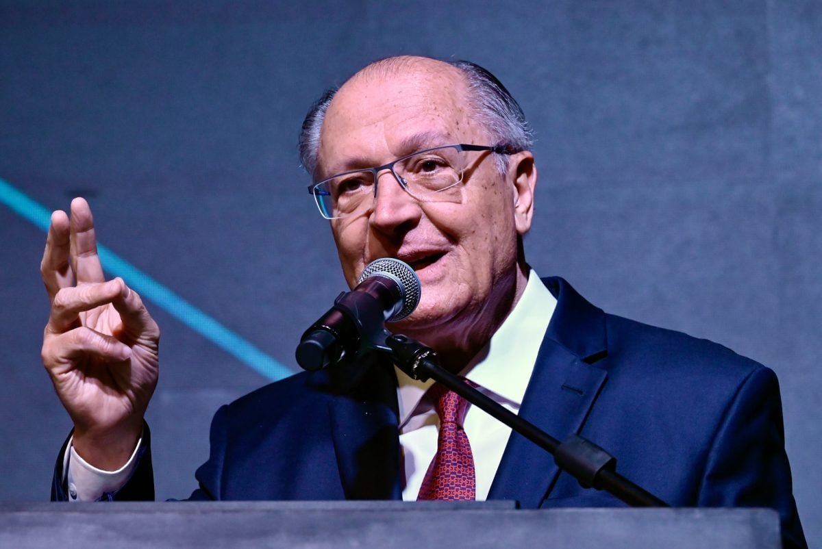 Falta acupuntura para baixar o estresse, diz Alckmin sobre alta do dólar – CartaExpressa – CartaCapital