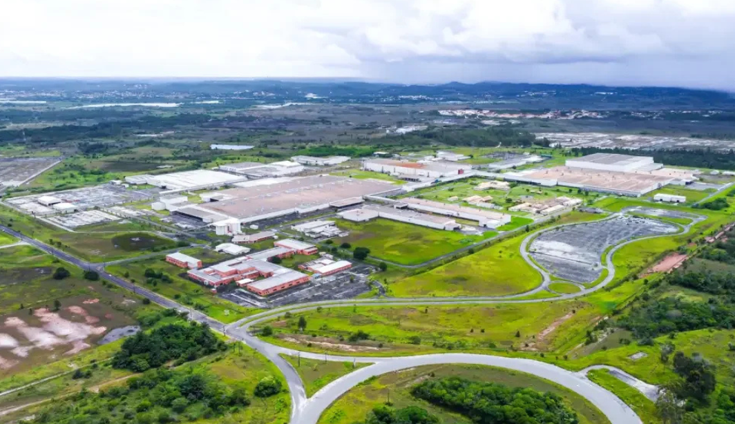 MPT investiga denúncias de maus-tratos a trabalhadores em obra da fábrica da BYD na Bahia – Justiça – CartaCapital