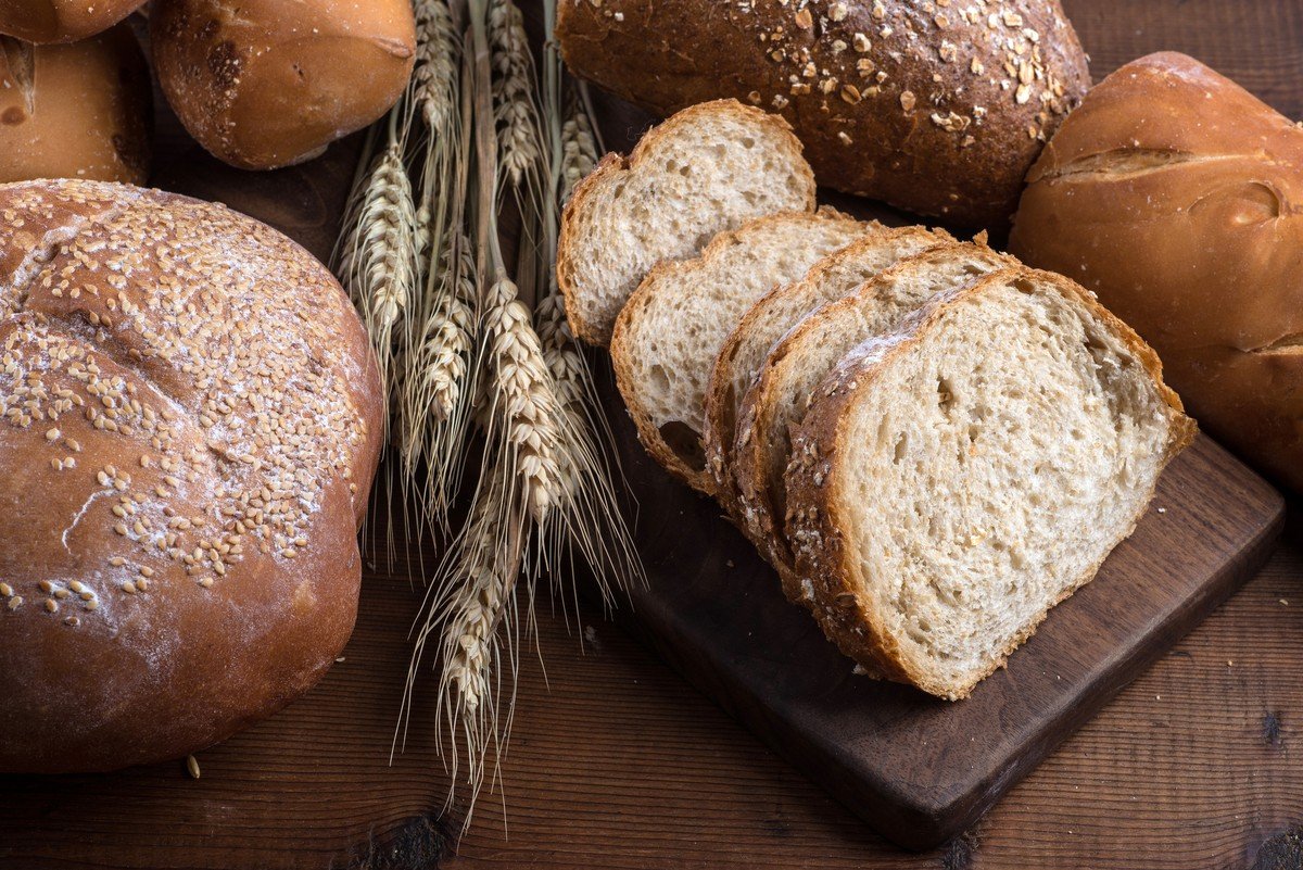 Congelar pão faz mal? Descubra os prós, contras e as principais dúvidas sobre a prática | Comida & Bebida